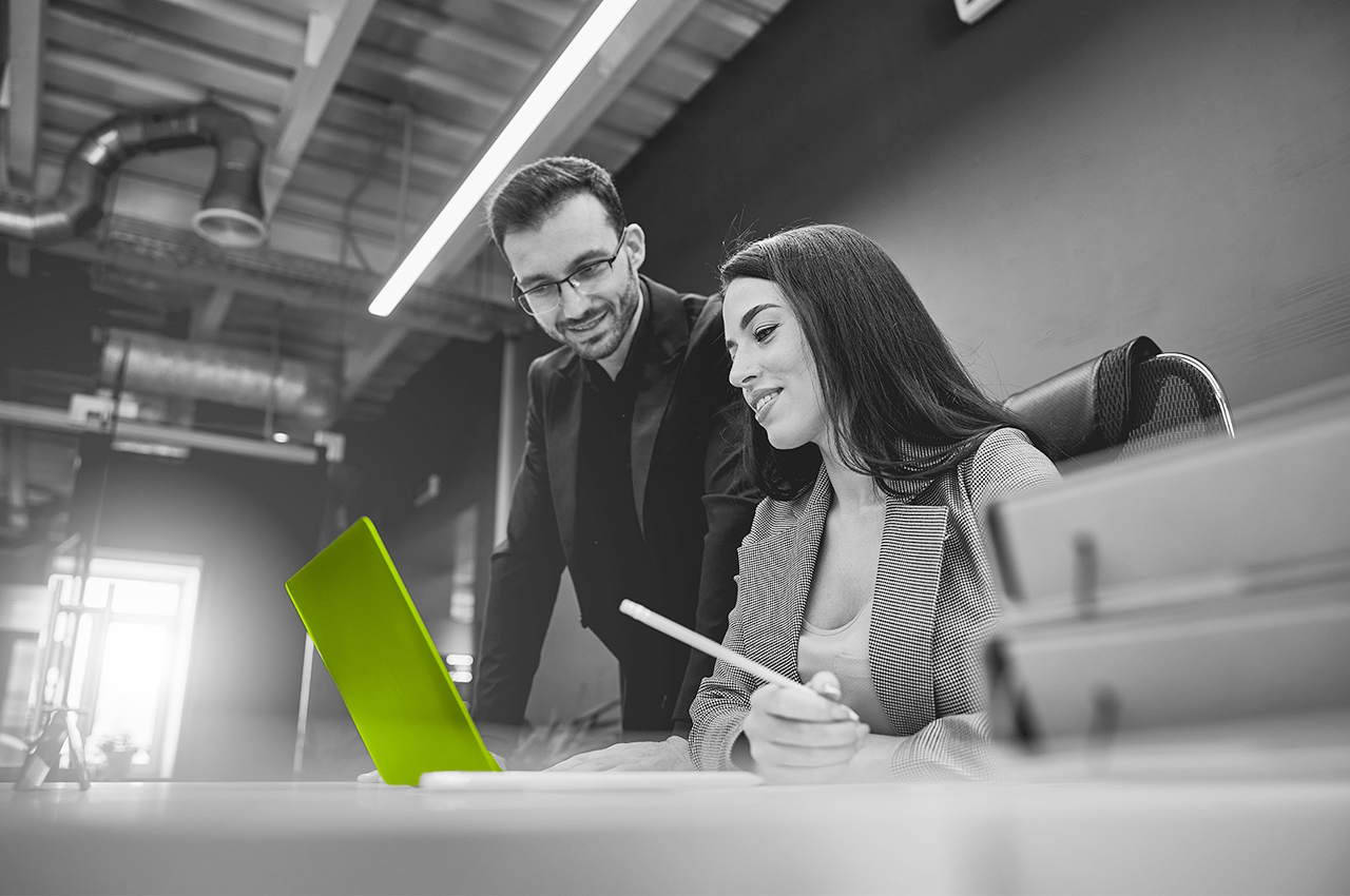 Top 5 Zoho CRM Competitors & Alternatives for 2026