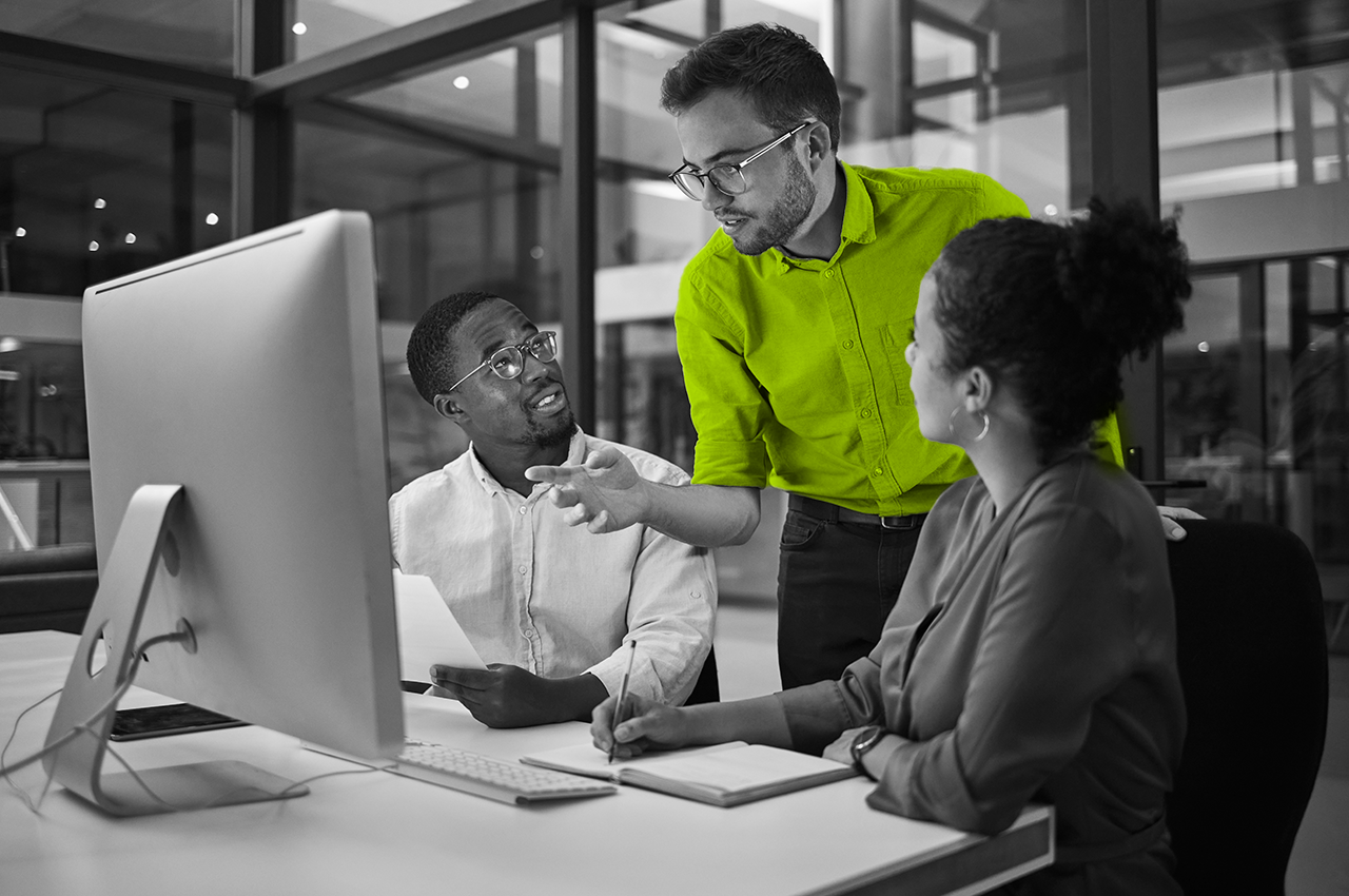 Intégration CRM Universalis : Comment Maximizer Le CRM centralise les données d'investissement dans une vue client unique.